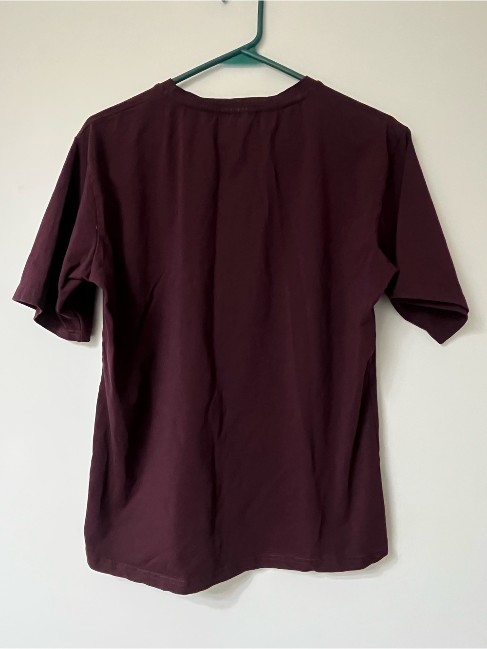 Lacoste Men's Crewneck Logo T-Shirt - Burgundy Med/Lg - Picture 4 of 5